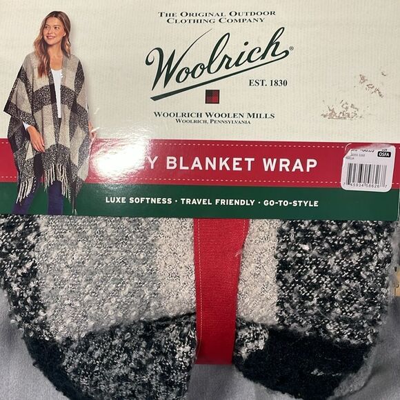 New Unused Woolrich Cozy Blanket Wrap- black/gray - Picture 3 of 4